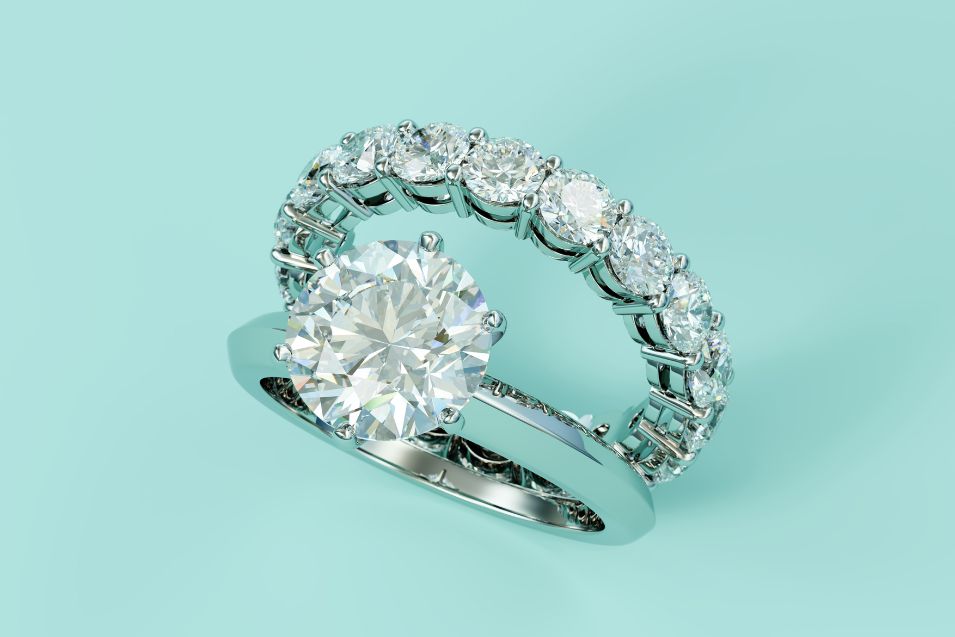 Diamond engagement ring