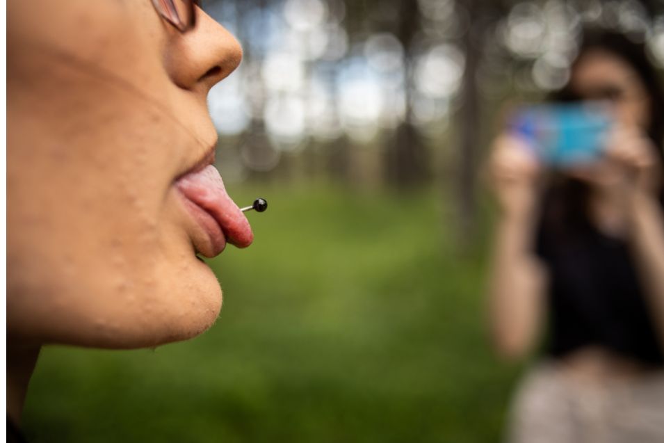 tongue piercing